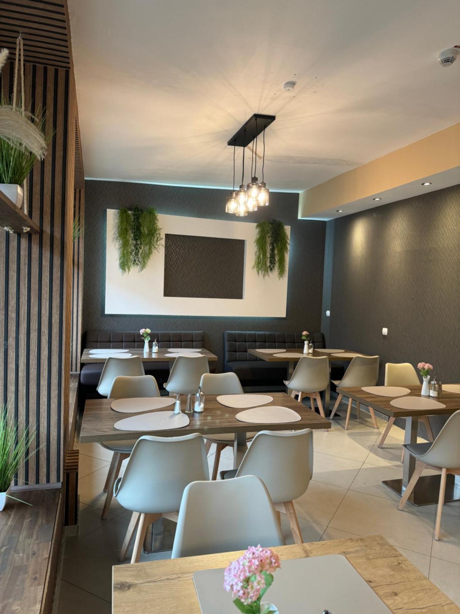 Skyline Hotel Хановер Екстериор снимка