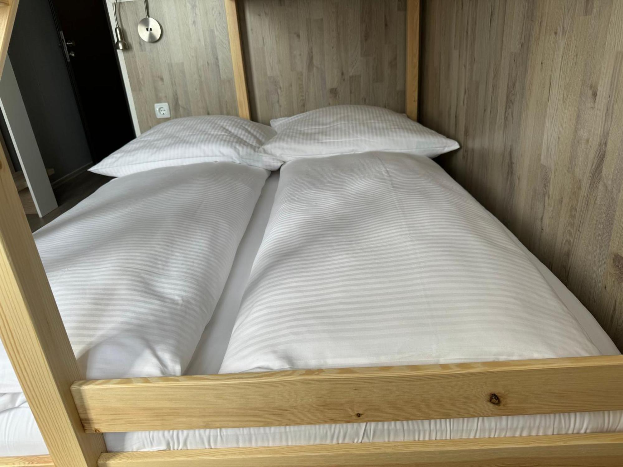 Skyline Hotel Хановер Екстериор снимка