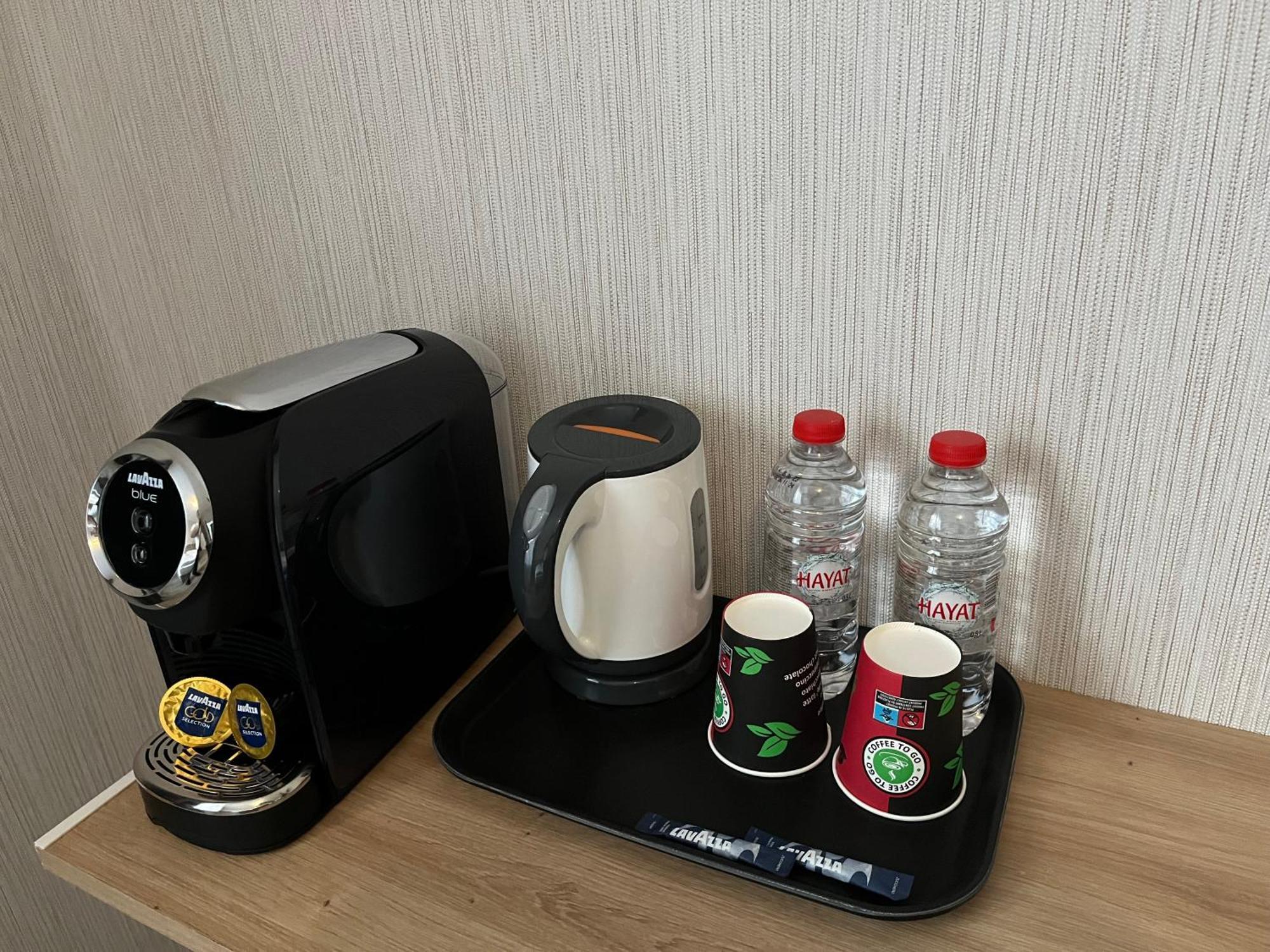 Skyline Hotel Хановер Екстериор снимка