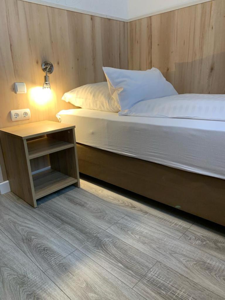 Skyline Hotel Хановер Екстериор снимка