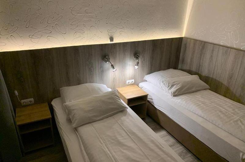 Skyline Hotel Хановер Екстериор снимка